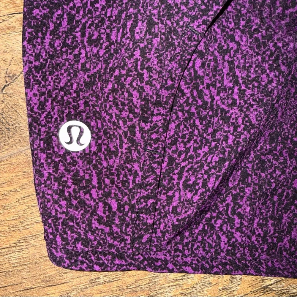 Lululemon Athletica Run Times Shorts in Circuit Aurora Black / Black 4”